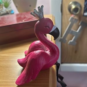 Flamingo Queen shelf decor
